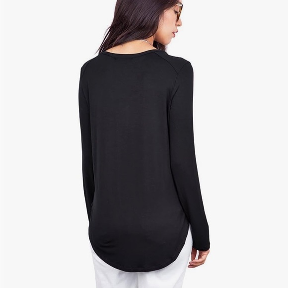 NWOT Emma’s Closet V Neck Shirt - Picture 2 of 3